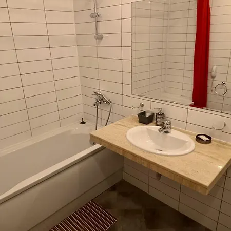 Modern 2 Narcis Διαμέρισμα *