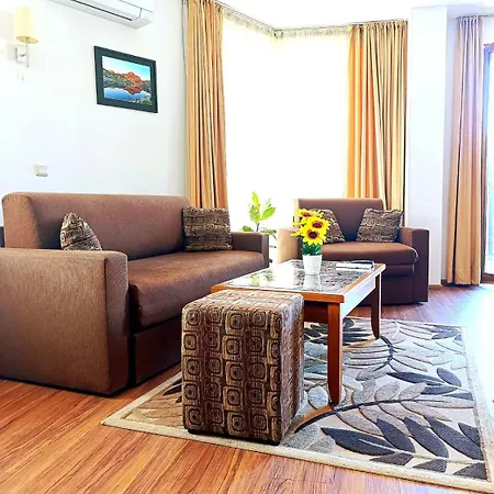 Modern 2 Narcis Διαμέρισμα *