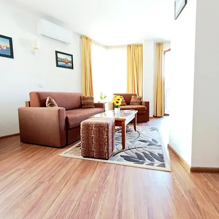 Modern 2 Narcis Bansko